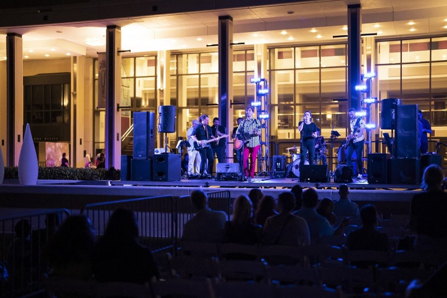 2022-10-14_Mahaffey_Party_on_the_Plaza-316